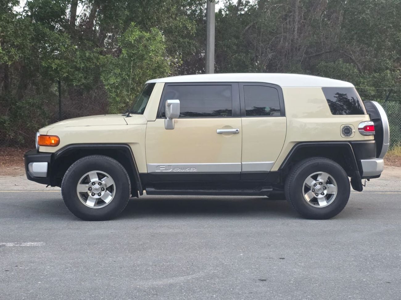 Toyota FJ Cruiser
