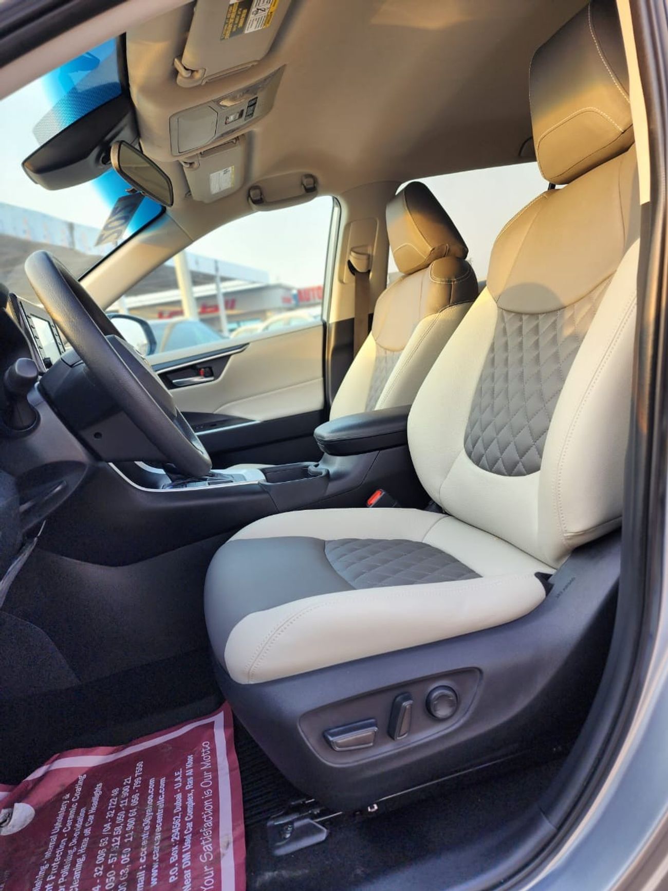 Toyota RAV4 TOYOTA RAV4 XLE 2021