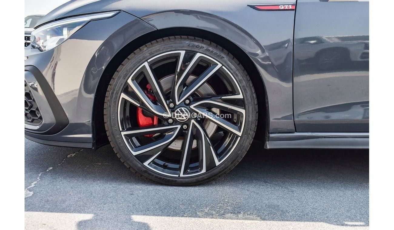 Volkswagen Golf GTI Sport 2.0T