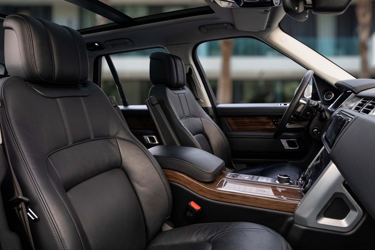 Land Rover Range Rover Range Rover HSE | 2,840 P.M | 0% Downpayment | Excellent Condition!