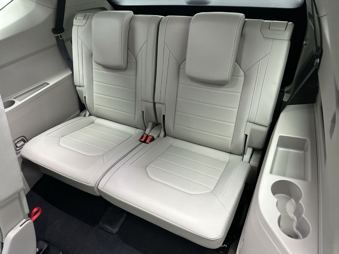 Volkswagen Teramont COMFORTLINE with Sunroof - Leather Seats 2L | VW Certified | Premium Ventilated Seats