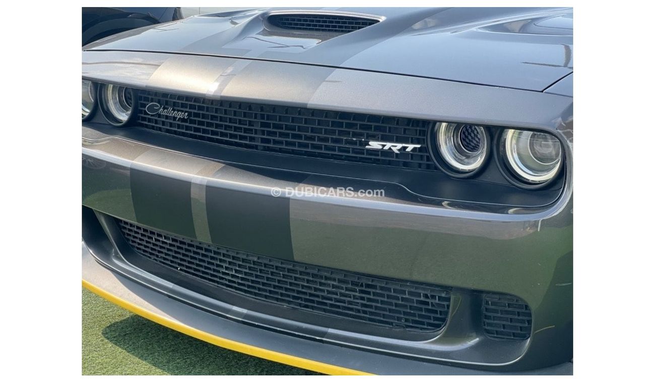 Dodge Challenger SRT8 392 Scat Pack Shaker Dodge Challenger SRT 392 Scat Pack