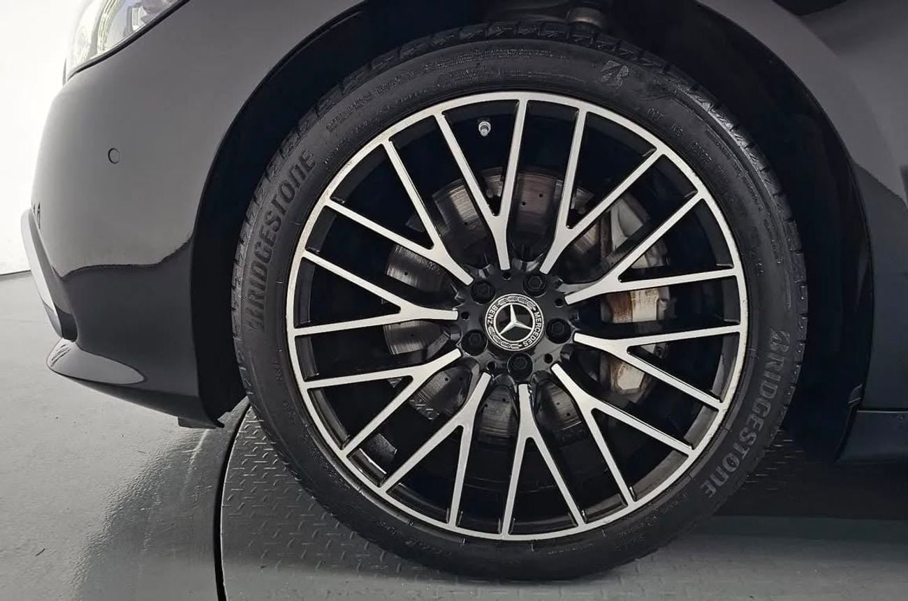 مرسيدس بنز S580 L 4M EXCLUSIVE
