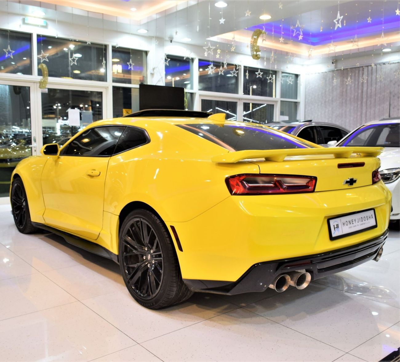 Chevrolet Camaro EXCELLENT DEAL for our Chevrolet Camaro SS V8 2018 Model!! in Yellow Color! American Specs