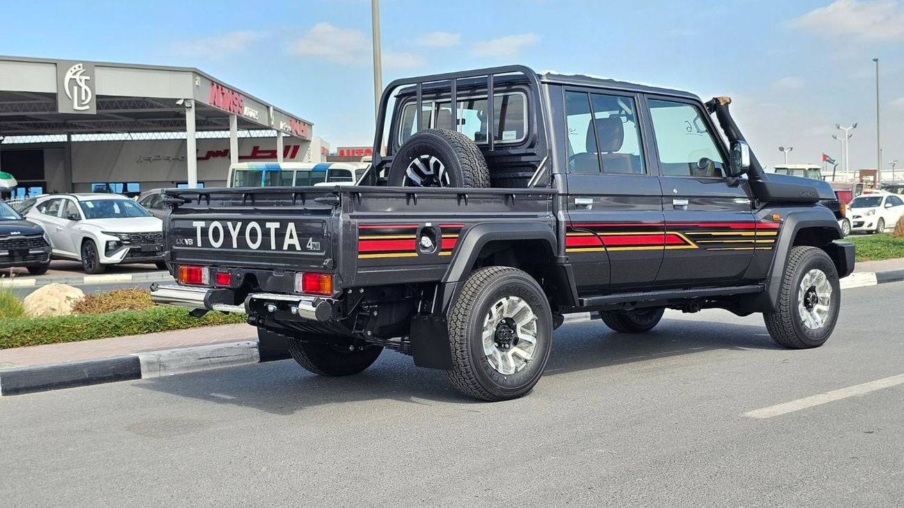 تويوتا لاند كروزر بيك آب Toyota Land Cruiser Pick Up LC79 DOUBLE CABIN LX-Z A/T 4.0 V6 EXPORT ONLY