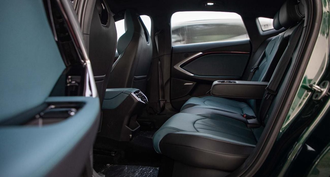 أم جي 7 1.5L DCT ELEGANCE SPORT PACKAGE SPOILER