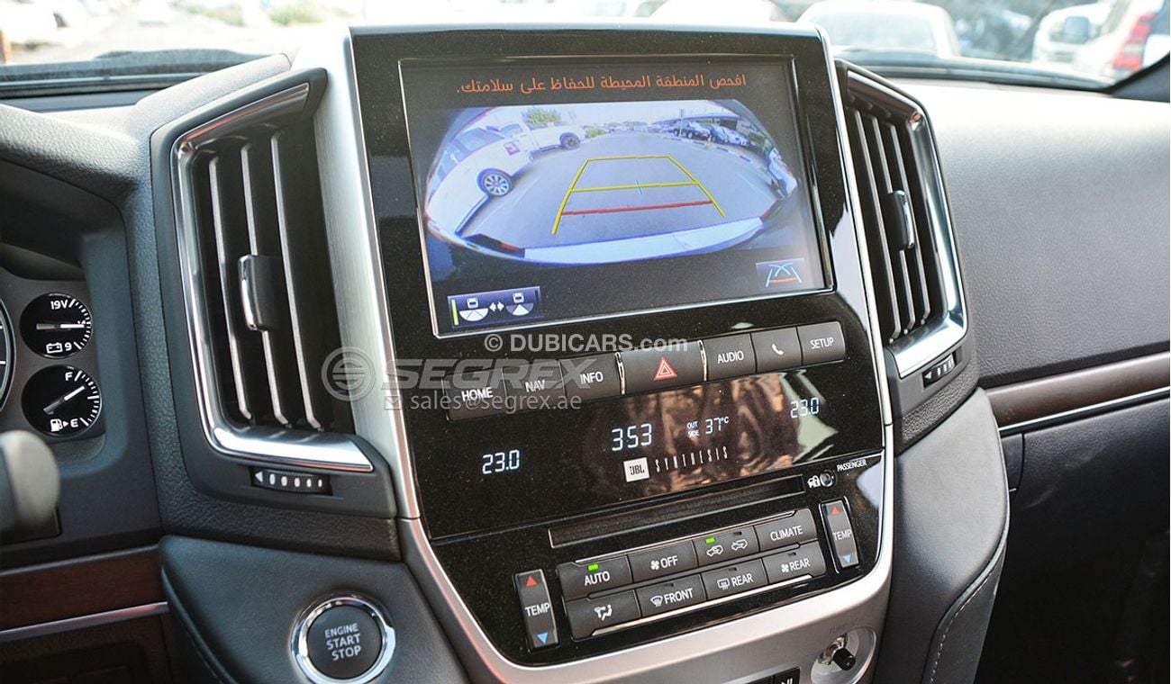 تويوتا لاند كروزر VXS 5.7 GRAND TOURING SPORT AVAILABLE 2020 & 2019 MODELS