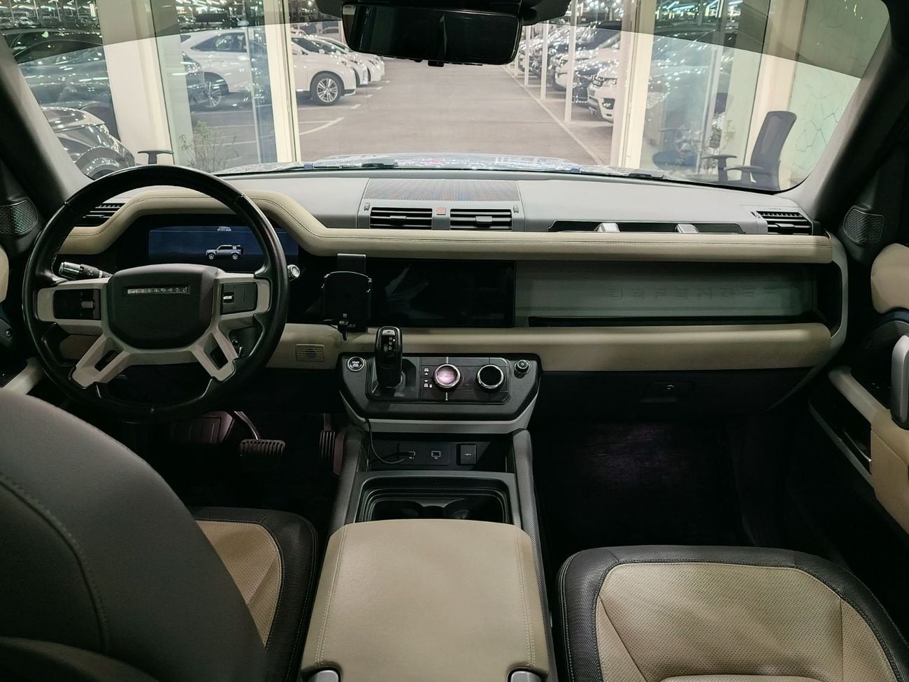 لاند روفر ديفندر P400