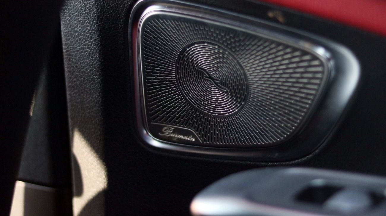 مرسيدس بنز C 200 L Premium 2.0L | Complete Service History | Zero Downpayment Support