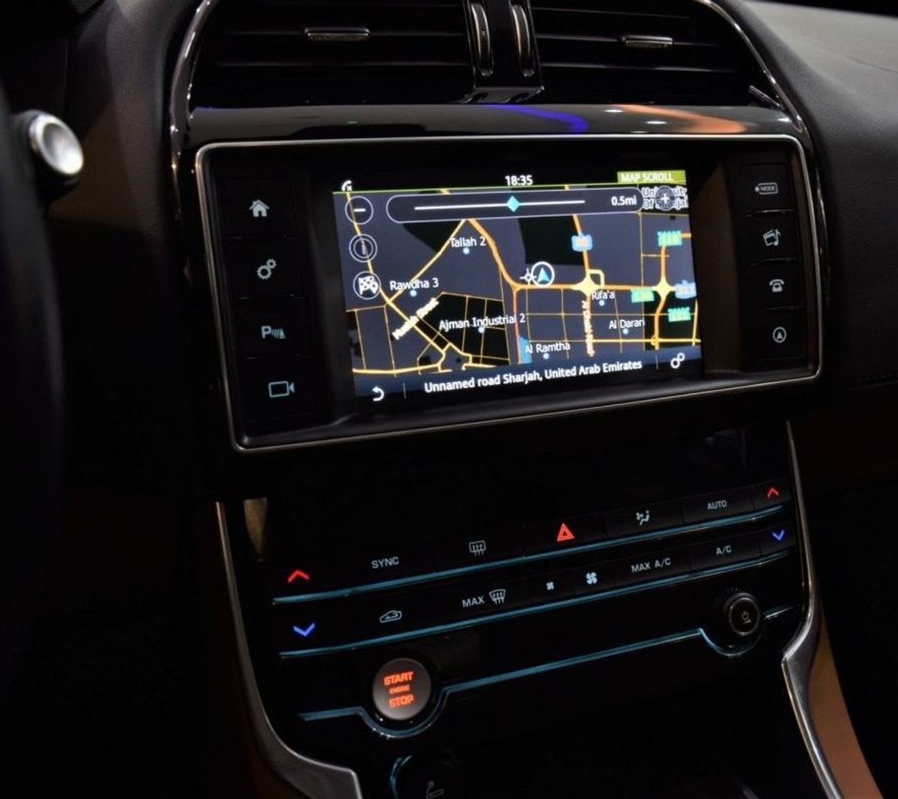 جاكوار XE ORIGINAL PAINT ( صبغ وكاله ) Jaguar XE 25t 2016 Model! GCC Specs