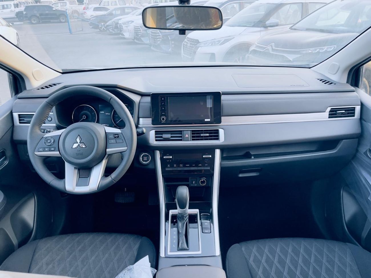 ميتسوبيشي إكسباندر Mid 1.5L