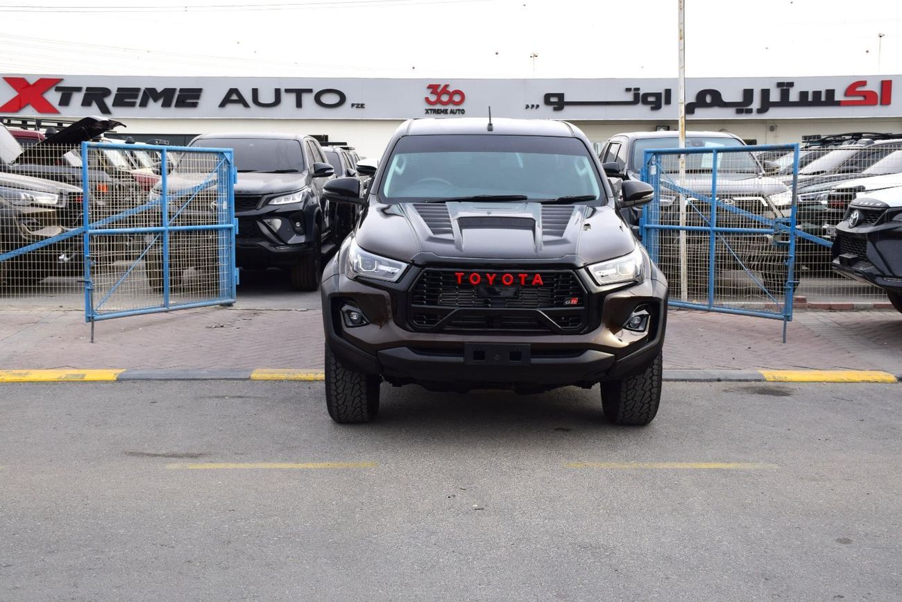 Toyota Hilux 4X4 DIESEL 2.8L Right Hand (Export Only)