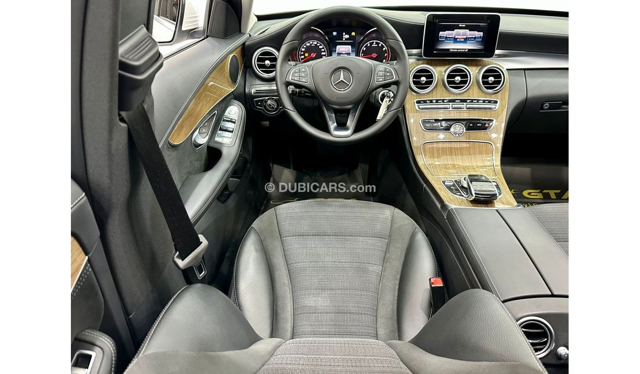 Mercedes-Benz C 200 AMG Pack 2015 Mercedes Benz C200 AMG, Full Mercedes Service History, Full Options, GCC