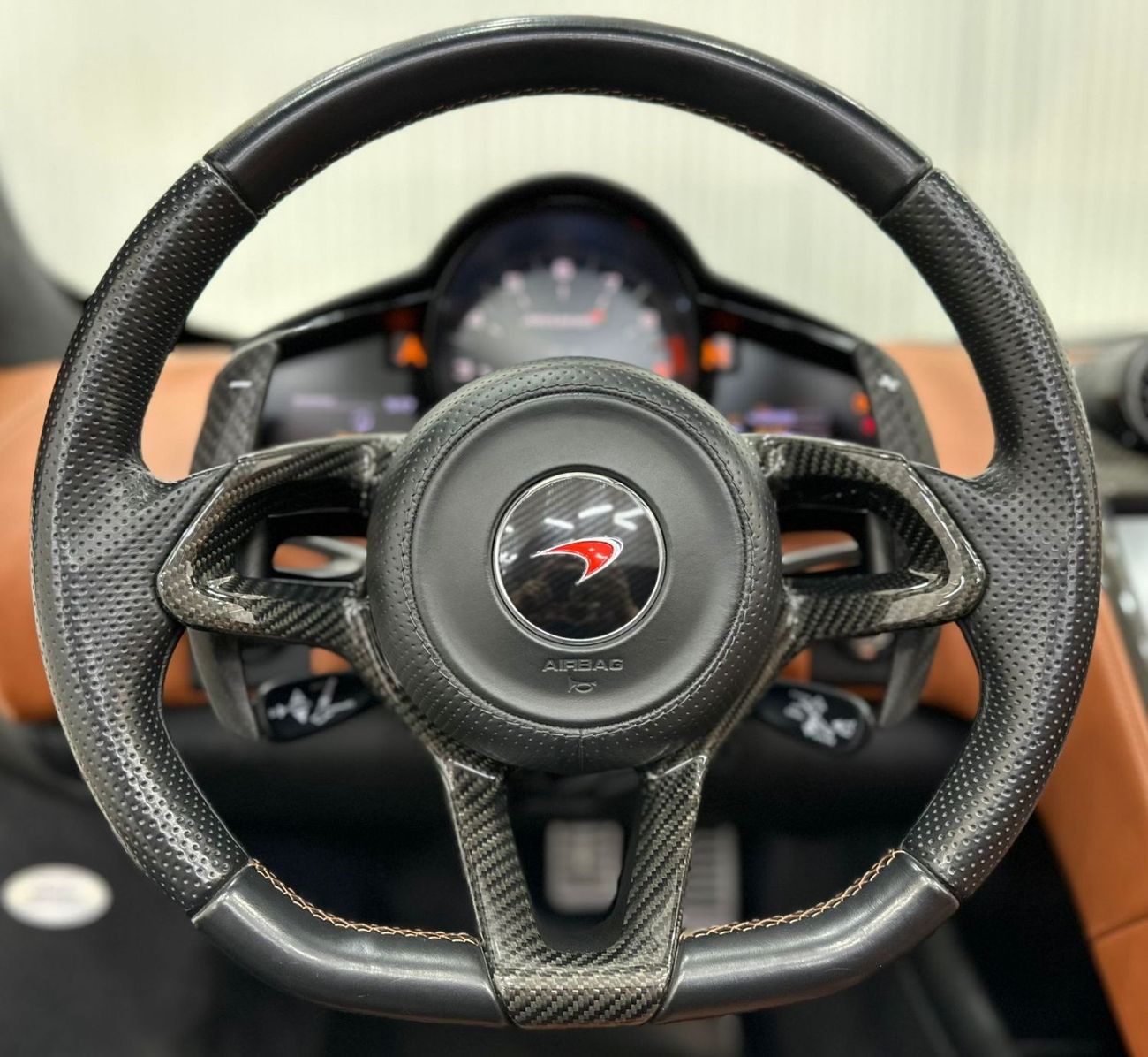 McLaren 650S 2015 McLaren 650S Spider, 17/7/2025 McLaren Warranty, Full Service History, GCC