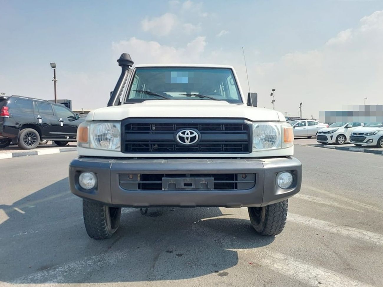 Toyota Land Cruiser Pick Up TOYOTA LAND CRUISER PICKUP LHD 2018 MODEL 4.2 L DIESEL MANUAL(PM42763)