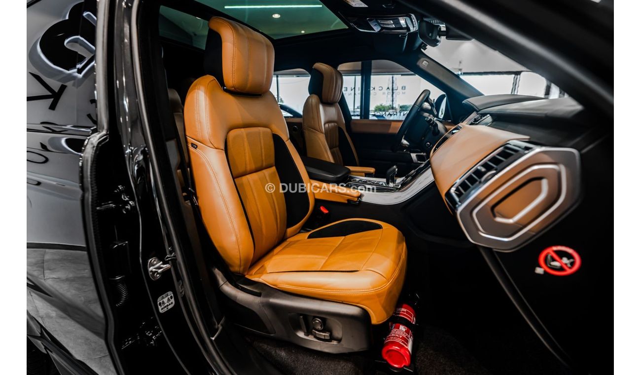 Land Rover Range Rover Sport 2019 Range Rover Sport HSE Dynamic, Land Rover Warranty + Service Contract, GCC