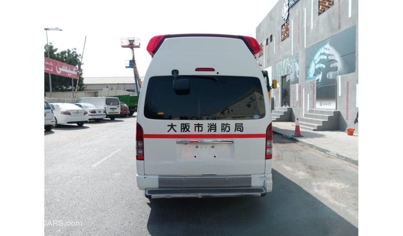 Toyota Hiace TOYOTA HIACE AMBULANCE RIGHT HAND DRIVE (PM985)