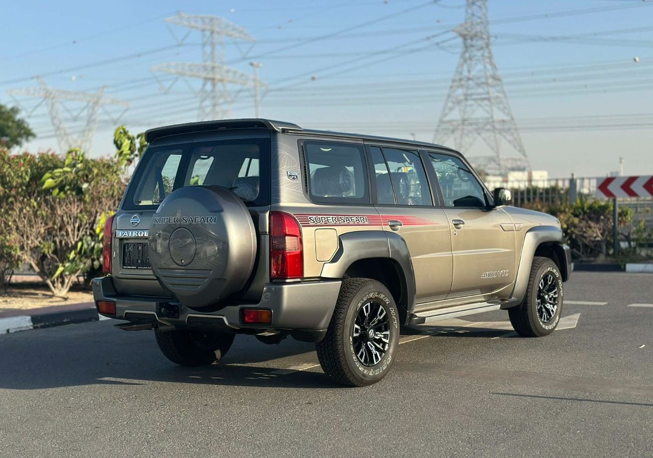 نيسان باترول سوبر سفاري