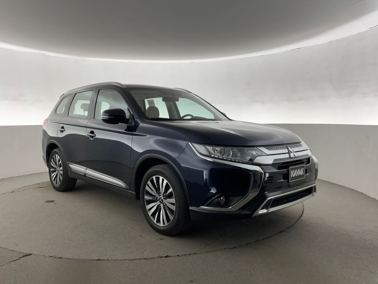 Mitsubishi Outlander GLX Midline | National Day Celebration | Guaranteed Warranty | 0 Down Payment