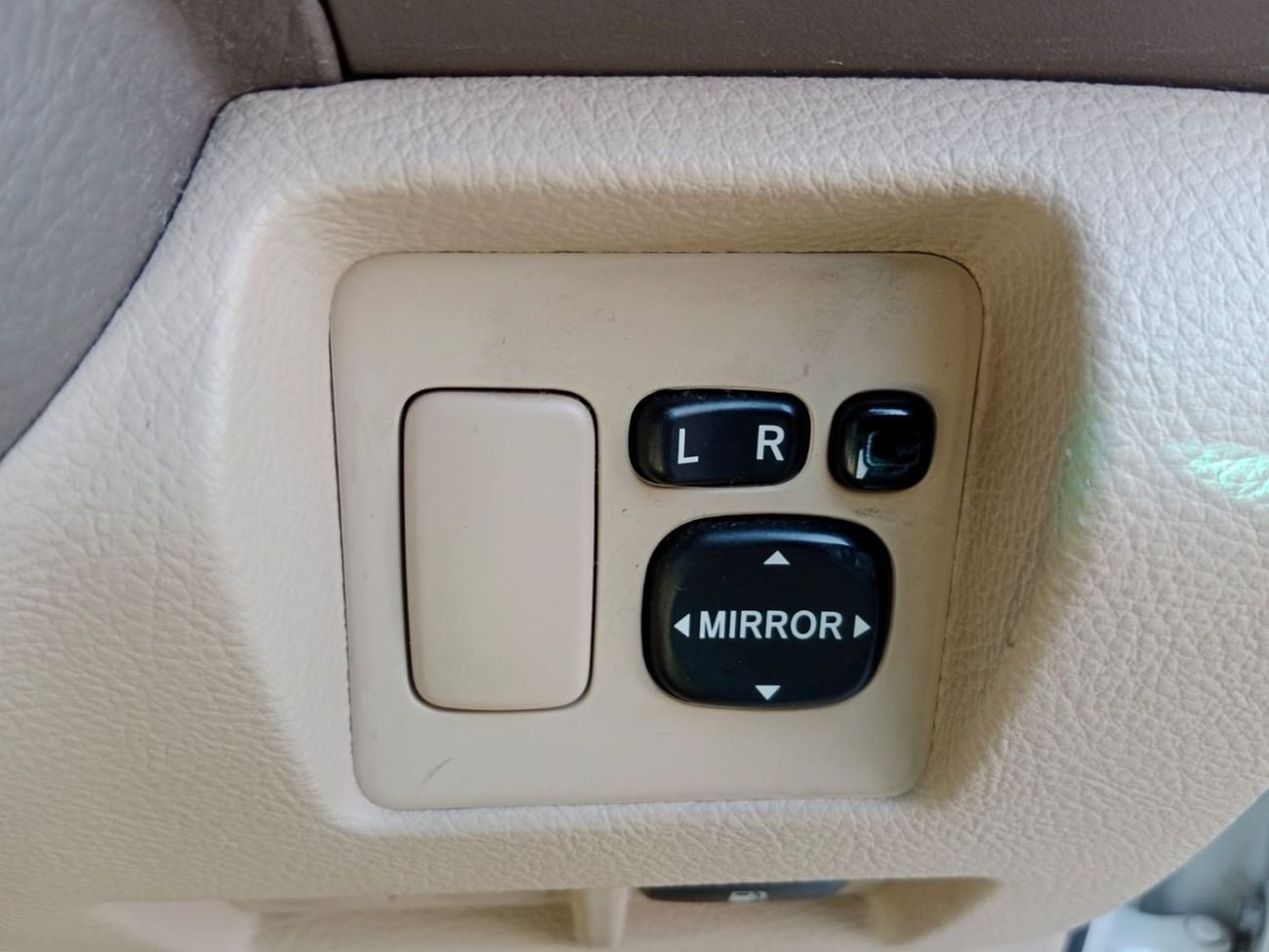 تويوتا هاريار TOYOTA HARRIER RIGHT HAND DRIVE (PM1626)