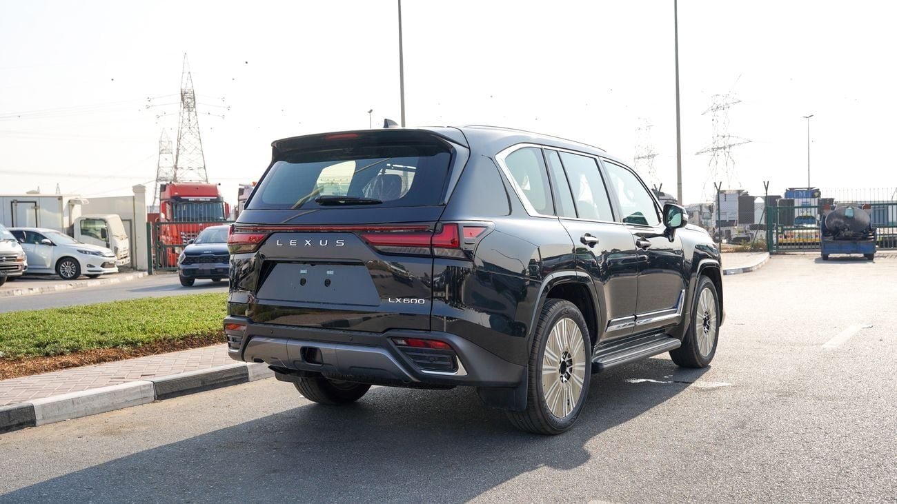 Lexus LX600 SIGNATURE