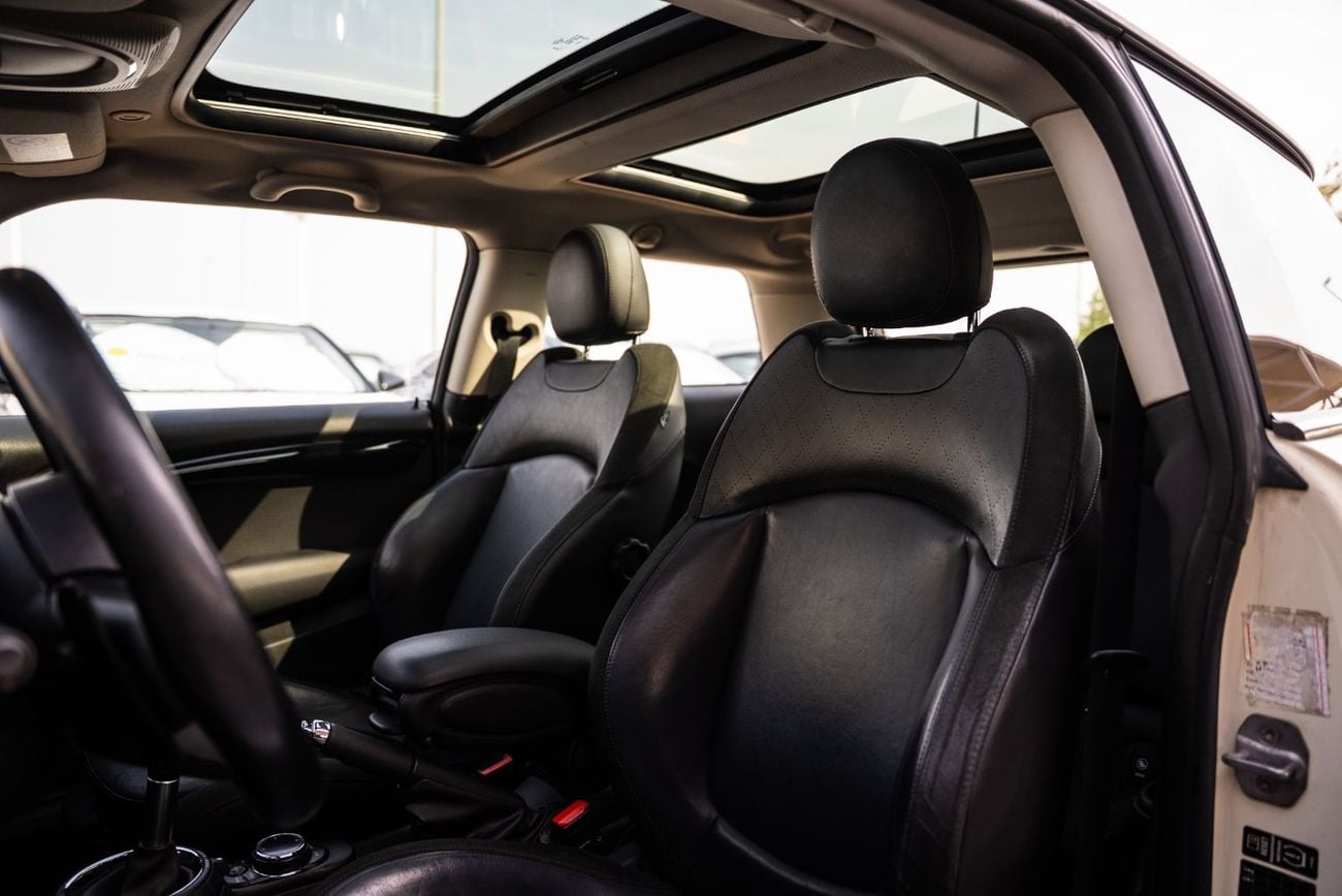 ميني كوبر إس GCC Specs 2014  Low Mileage Perfect Condition 2.0L Turbo 4 Cylinders