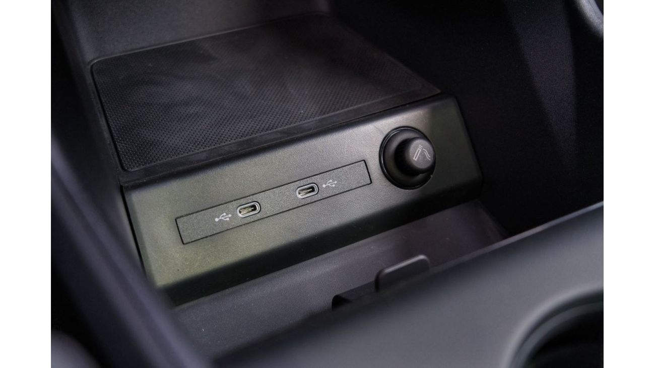 Audi etron 2023 | AUDI | Q5 E-TRON 40 | GLARE EDITION