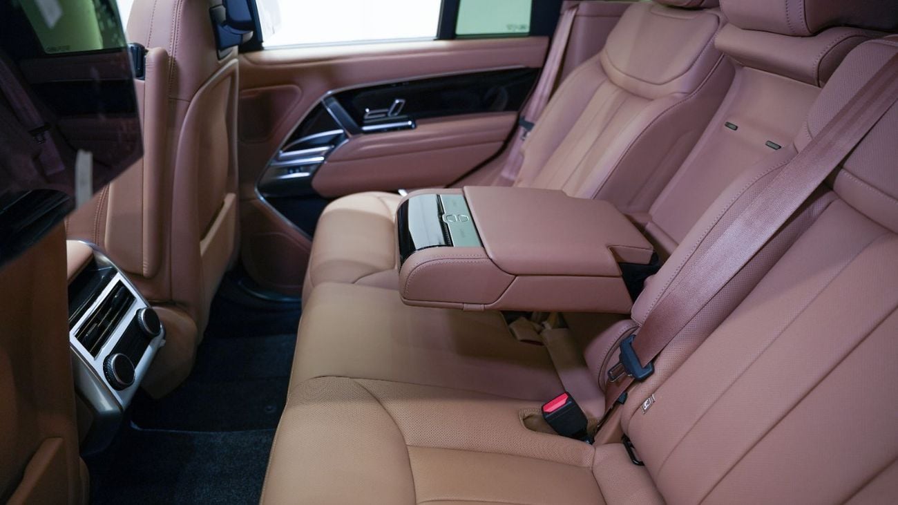 لاند روفر رينج روفر 2026 | BRAND NEW | RANGE ROVER HSE P400 | W/ WARRANTY | FOR EXPORT | GCC SPECS | FULL OPTION