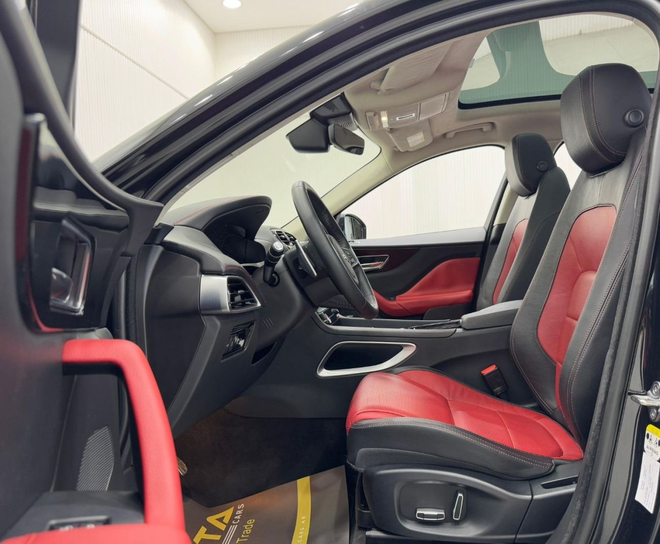 Jaguar F Pace R-Sport 2.0L 2019 Jaguar F-Pace R-Sport 25t, Warranty, Full Service History, Excellent Condition, GC