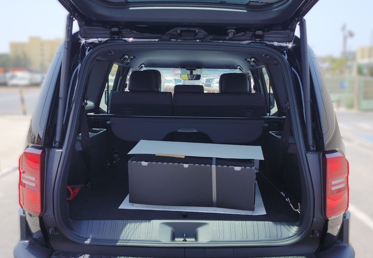 Toyota Prado NEW TOYOTA PRADO 2.7 PETROL 6 AT LTD