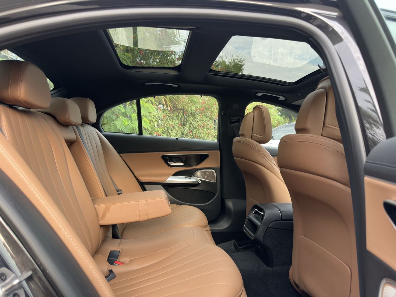 Mercedes-Benz E 450 E460 AMG