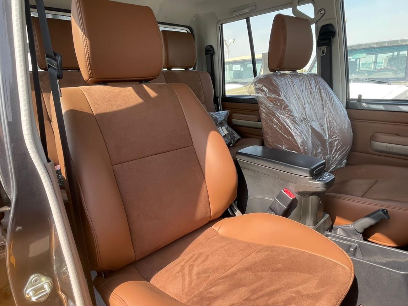 تويوتا لاند كروزر بيك آب Toyota LC DC AT Diesel 2025 2.8L Full GREY