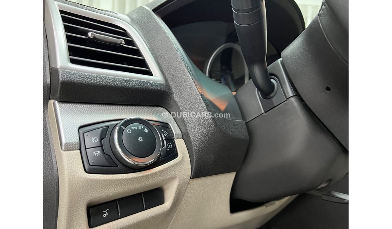 Ford Explorer GCC .. FSH .. XLT .. Panoramic .. V6