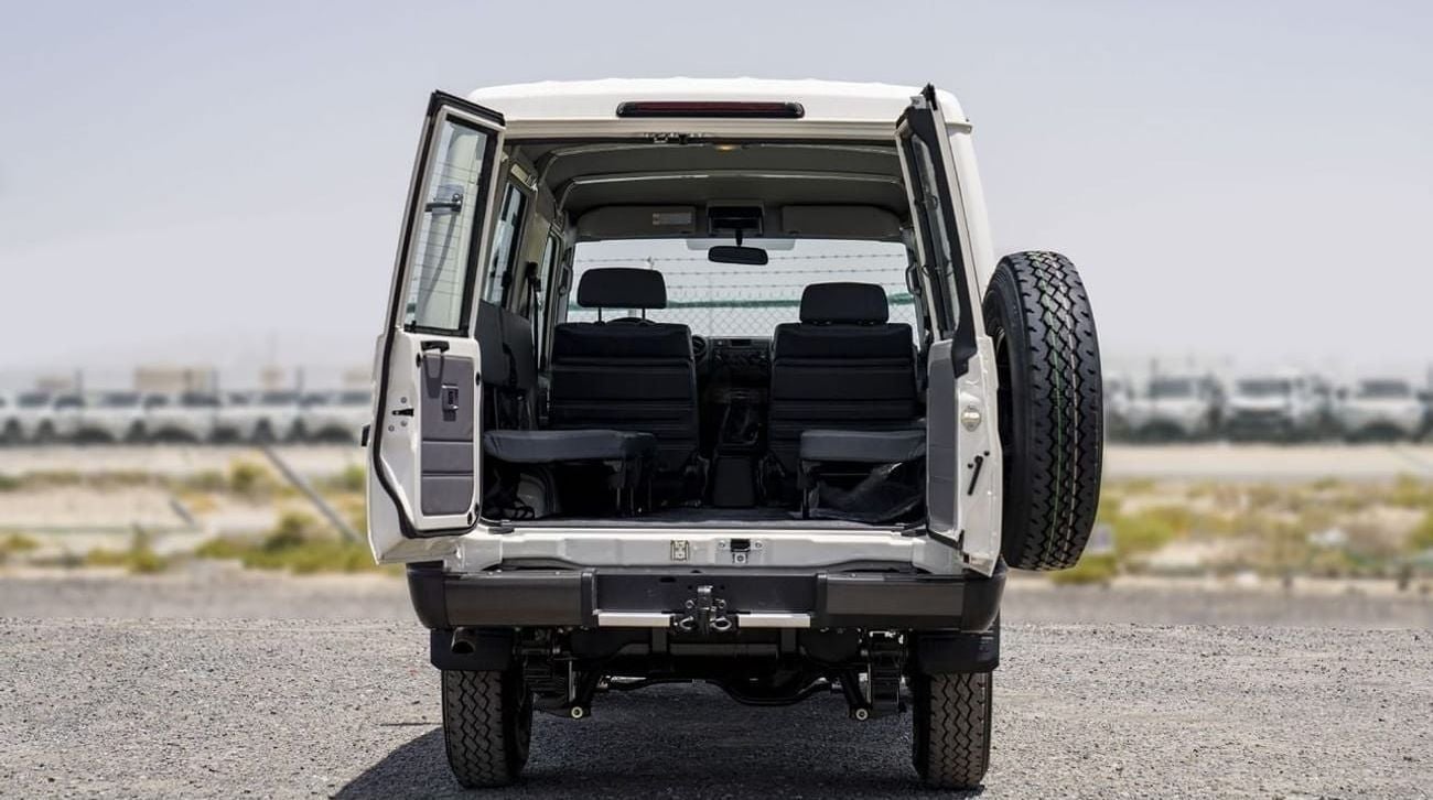 Toyota Land Cruiser 70 Land Cruiser Hard Top 3door 2.8L diesel AT full option MY2024