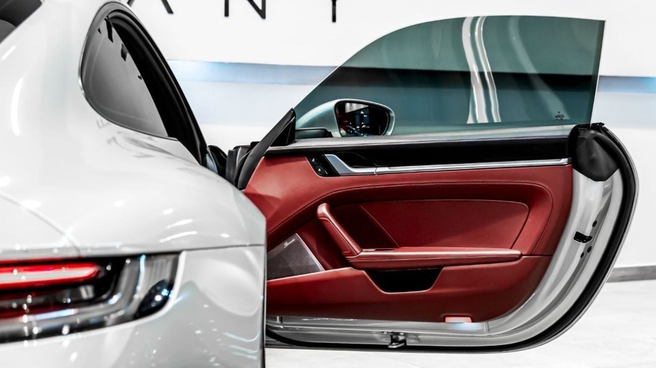 Porsche 911 2020 Porsche Carrera S, 2025 Porsche Warranty, Fully Loaded, Full Service History, Low KMs, GCC