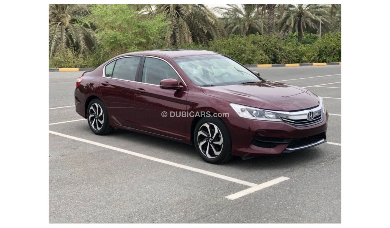 Honda Accord LX Model 2017 GCC CAR PERFECT CONDITION INSIDE AND OUTSIDE FULL OPTION SUN ROOF LEATHER SEATS NAVIGA
