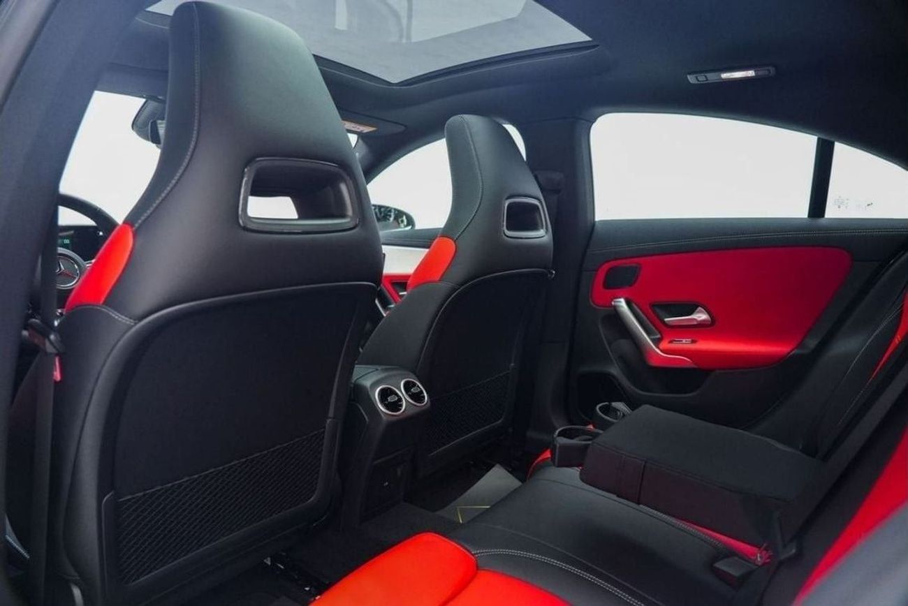 Mercedes-Benz CLA 35 AMG Mercedes-Benz CLA 35 | 2025 GCC 0km | Agency Warranty | AMG | Night Package