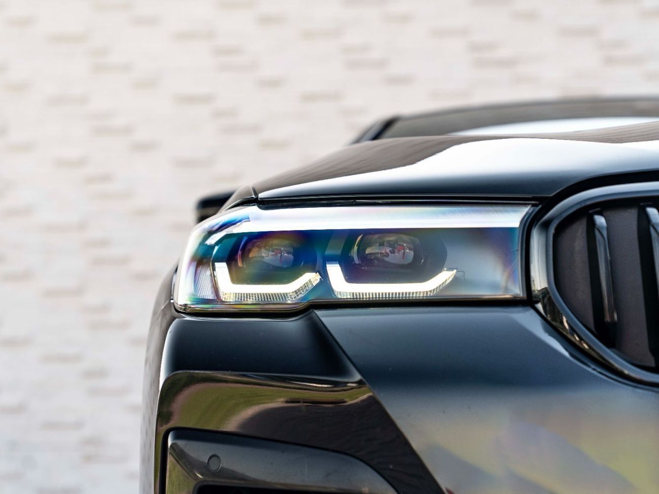 BMW 520i M Sport Comfort 2.0L