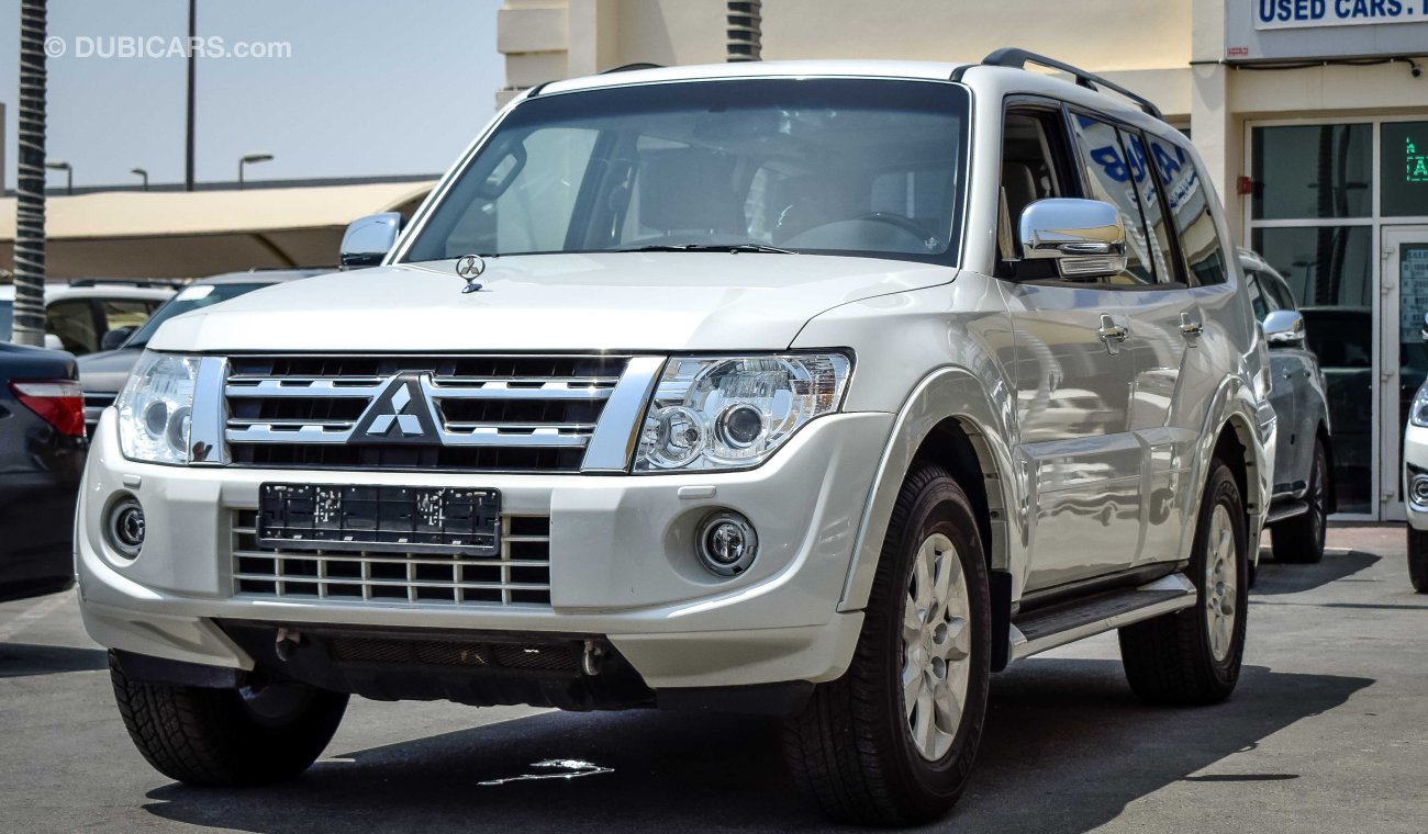 Mitsubishi Pajero GLS V6