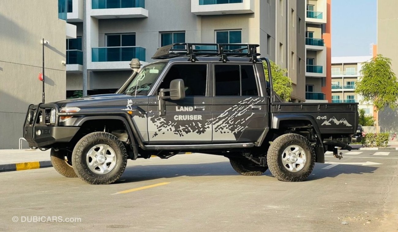 Toyota Land Cruiser 70 2016 4x4 Diesel V8 Manual 4.5L Off-Road Tires Premium Condition