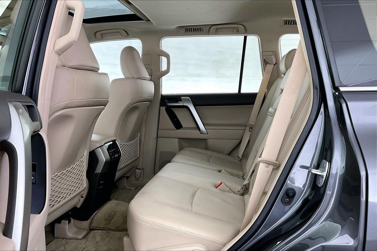 BMW 540i M Sport | 1 year free warranty | 0 Down Payment