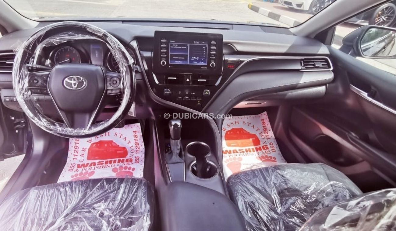 Toyota Camry SE - Sports Edition