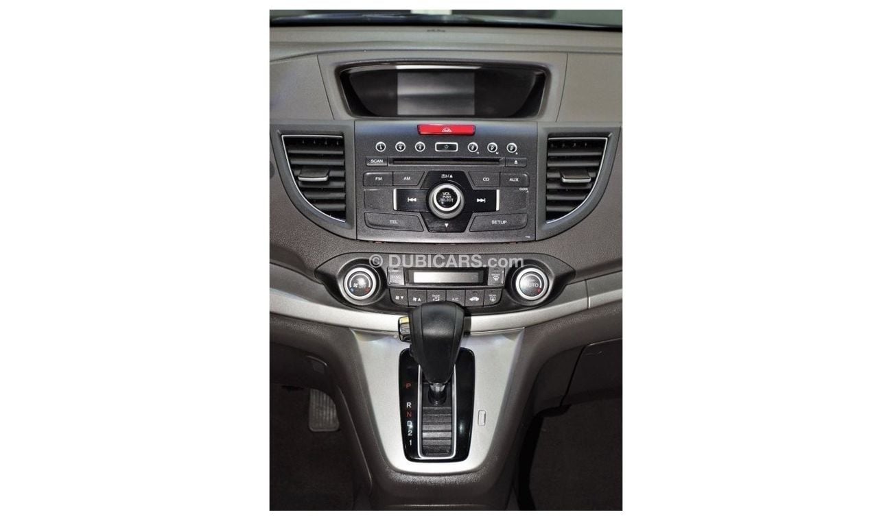 Honda CRV EXCELLENT DEAL for our Honda CR-V AWD ( 2014 Model! ) in Silver Color! GCC Specs