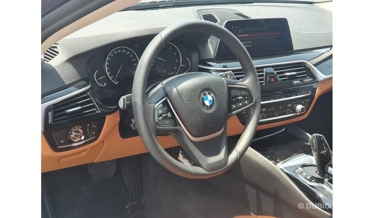 BMW 520i