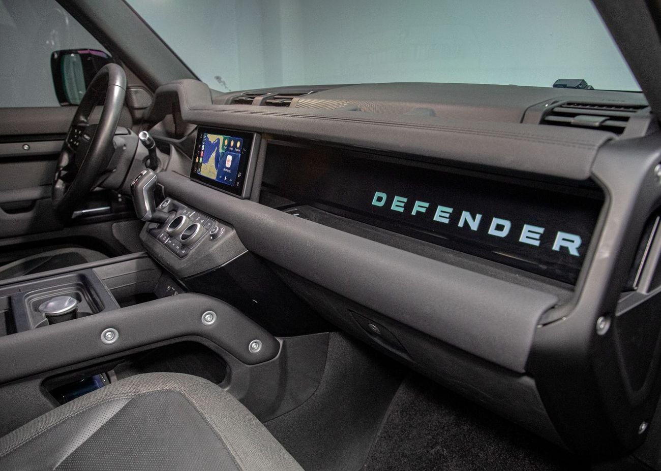 Land Rover Defender P300 110 S 2.0L (5 Seater)