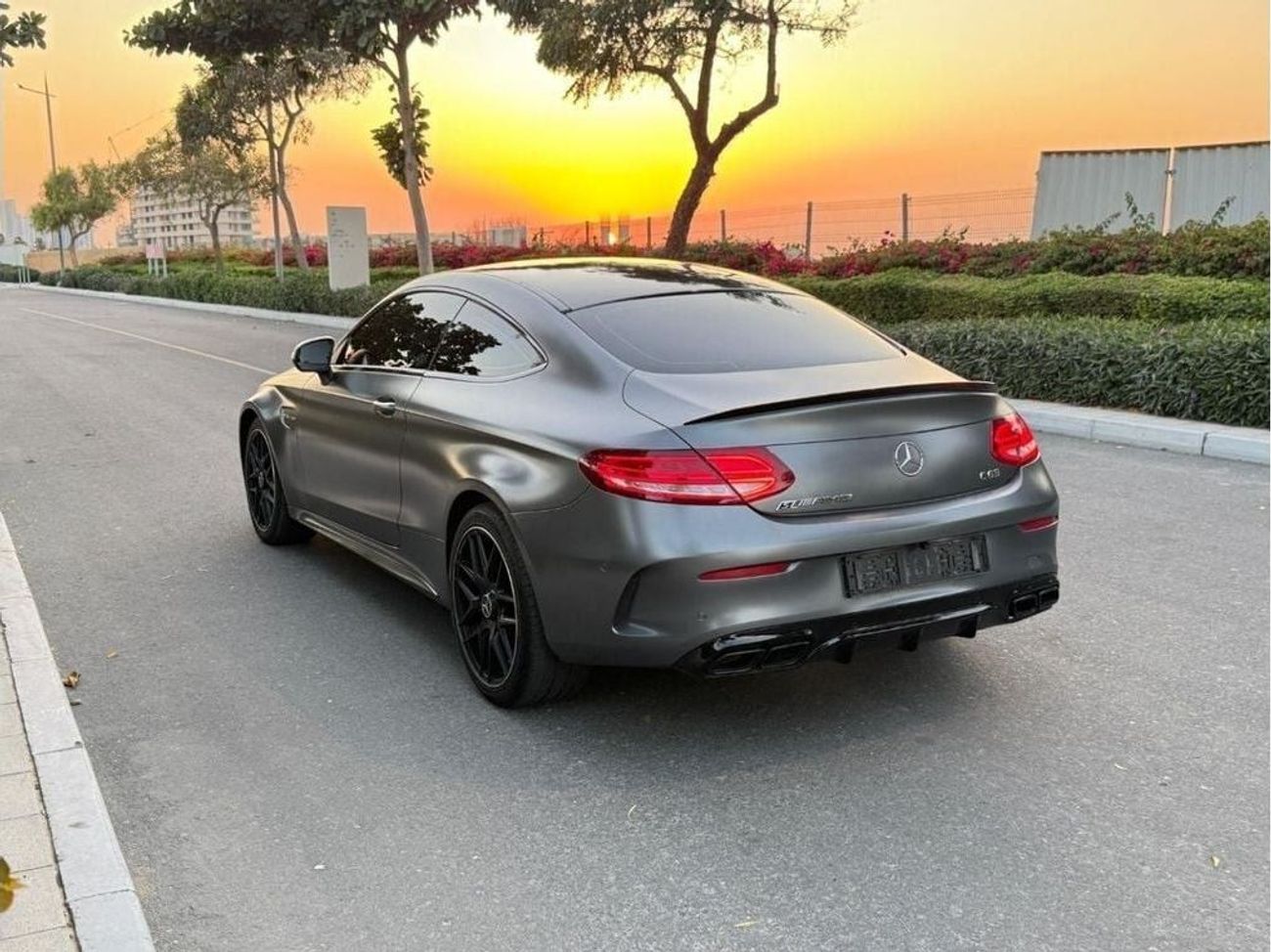 مرسيدس بنز C 63 AMG Std 4.0L