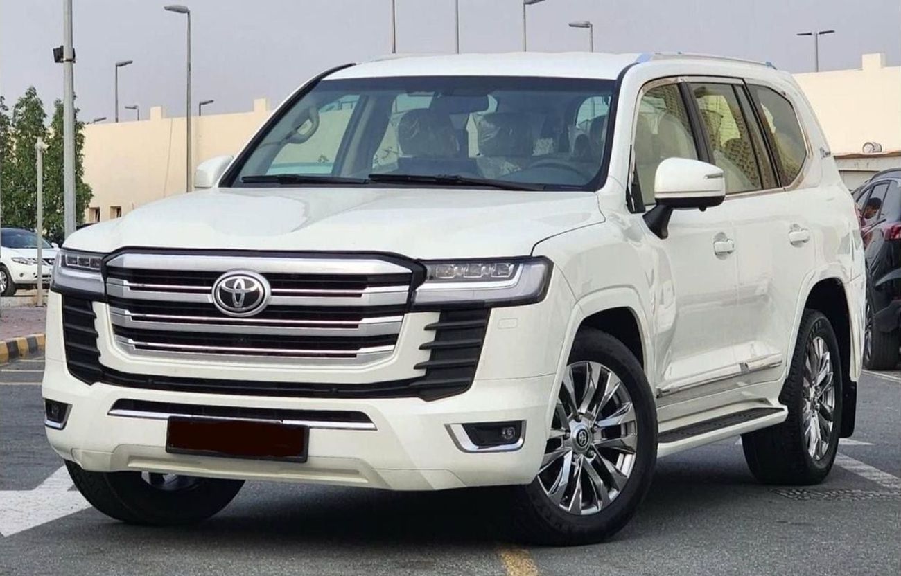 Toyota Land Cruiser 2017 GXR Upgrade to 2024 Full Option Very Clean and Perfect condition