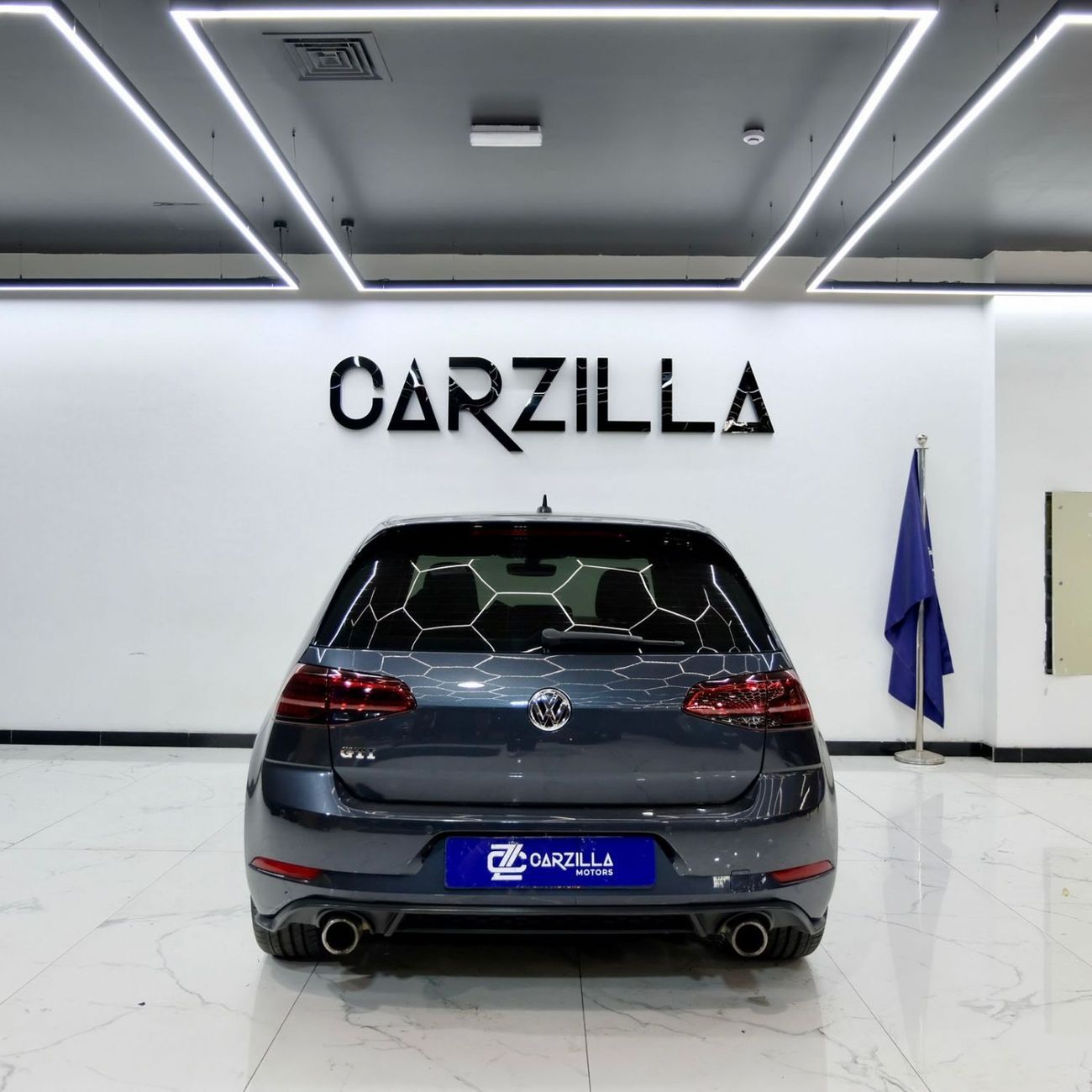 فولكس واجن جولف GTI 2.0L