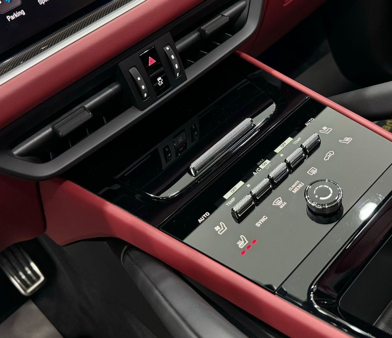 بورش كايان 2024 Porsche Cayenne S V8, 2026 Porsche Warranty, Full Service History, GCC