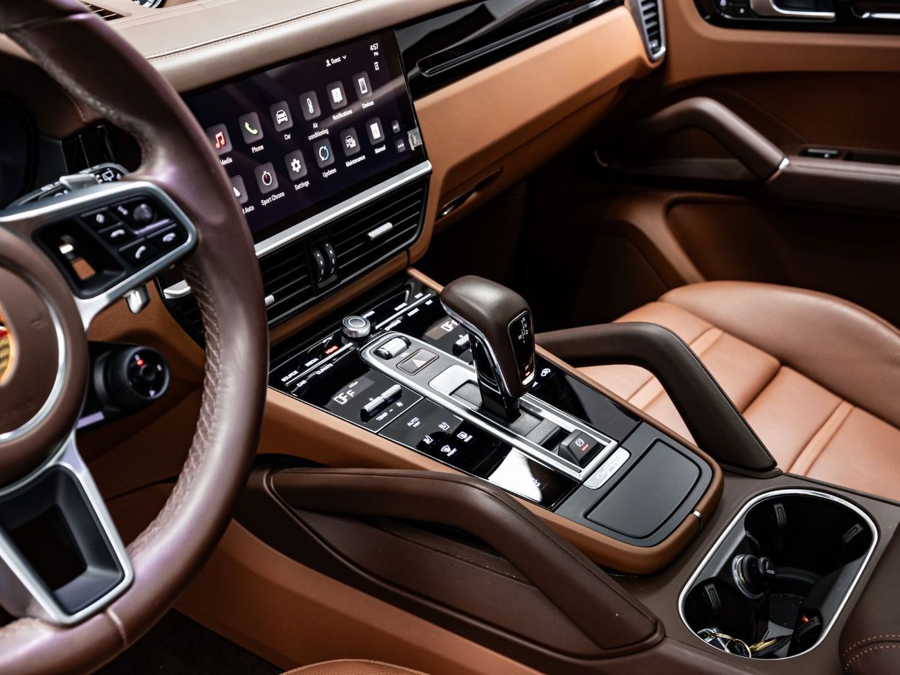 Porsche Cayenne Base 2023 Porsche Cayenne, April 2028 Porsche Warranty, Full Service History, Low KMs, GCC